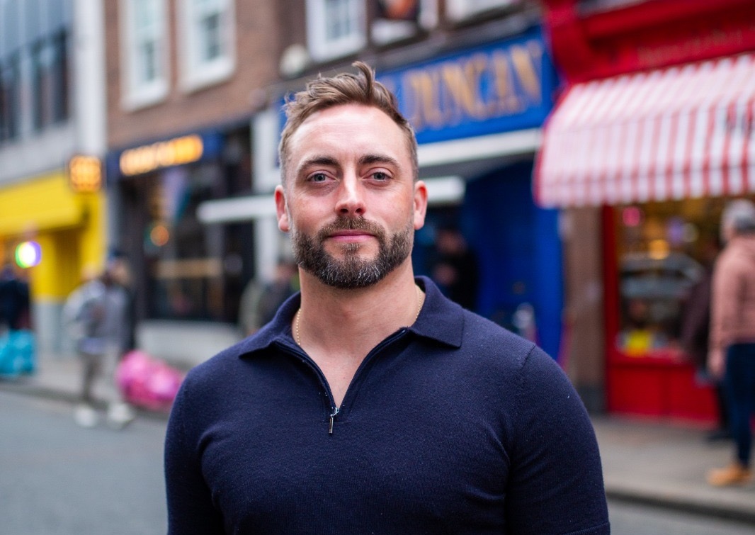 From Homeless Teen to SEO Mogul: The Remarkable Rise of Millennial CEO Harry Sanders