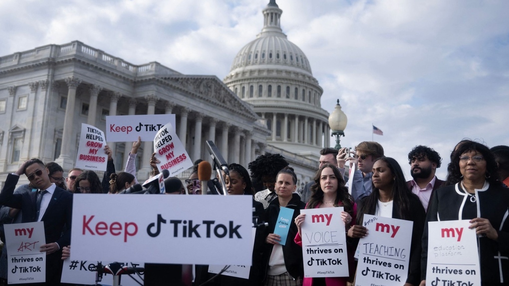 Trump’s Pledge to Save TikTok Sparks Uncertainty Amid Looming Ban