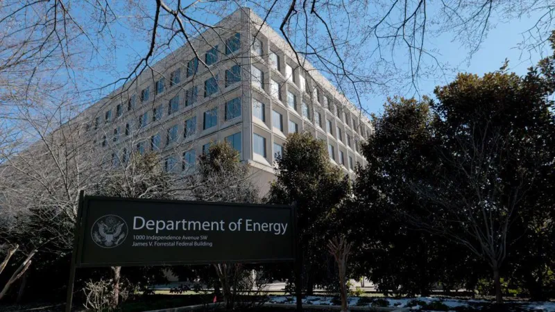 U.S. Government Tries to Rehire Nuclear Staff After Mass Layoffs.